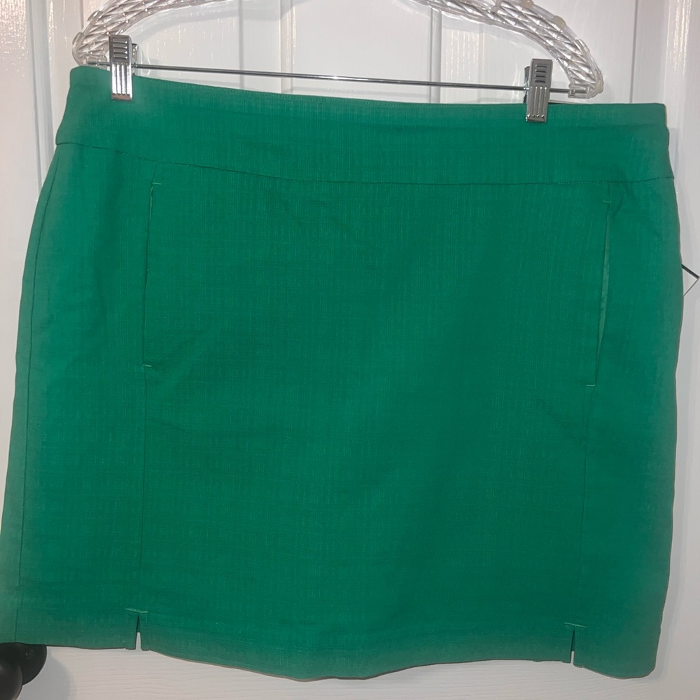 Counterparts Green Skort XL
